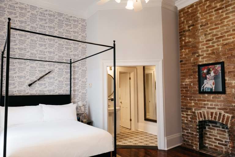 Henry Howard Hotel New Orleans Rom bilde